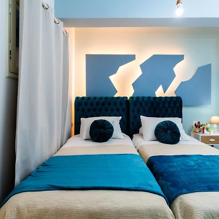 Family Inn Apartments&Suites เนโอสมาร์มาราส ภายนอก รูปภาพ