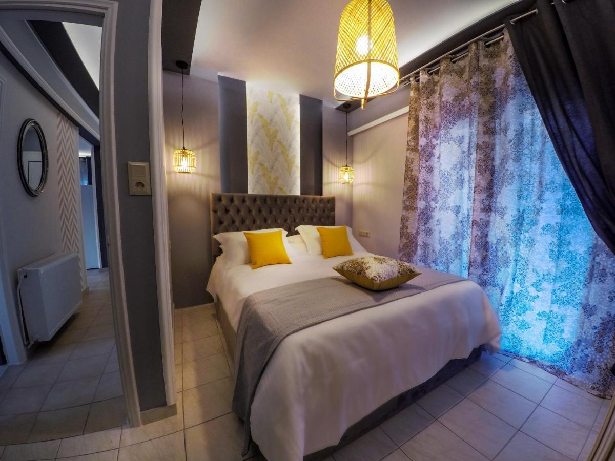 Family Inn Apartments&Suites เนโอสมาร์มาราส ภายนอก รูปภาพ