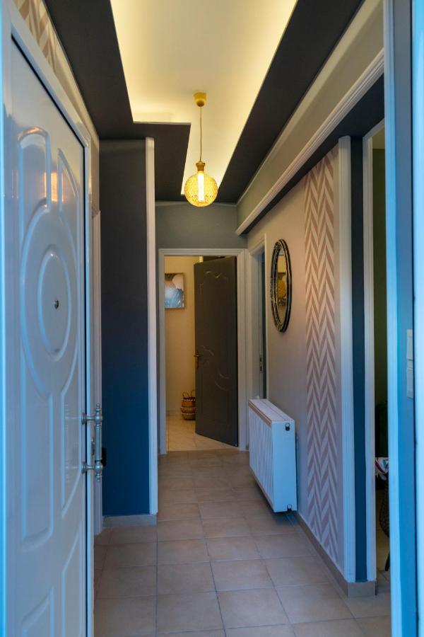 Family Inn Apartments&Suites เนโอสมาร์มาราส ภายนอก รูปภาพ