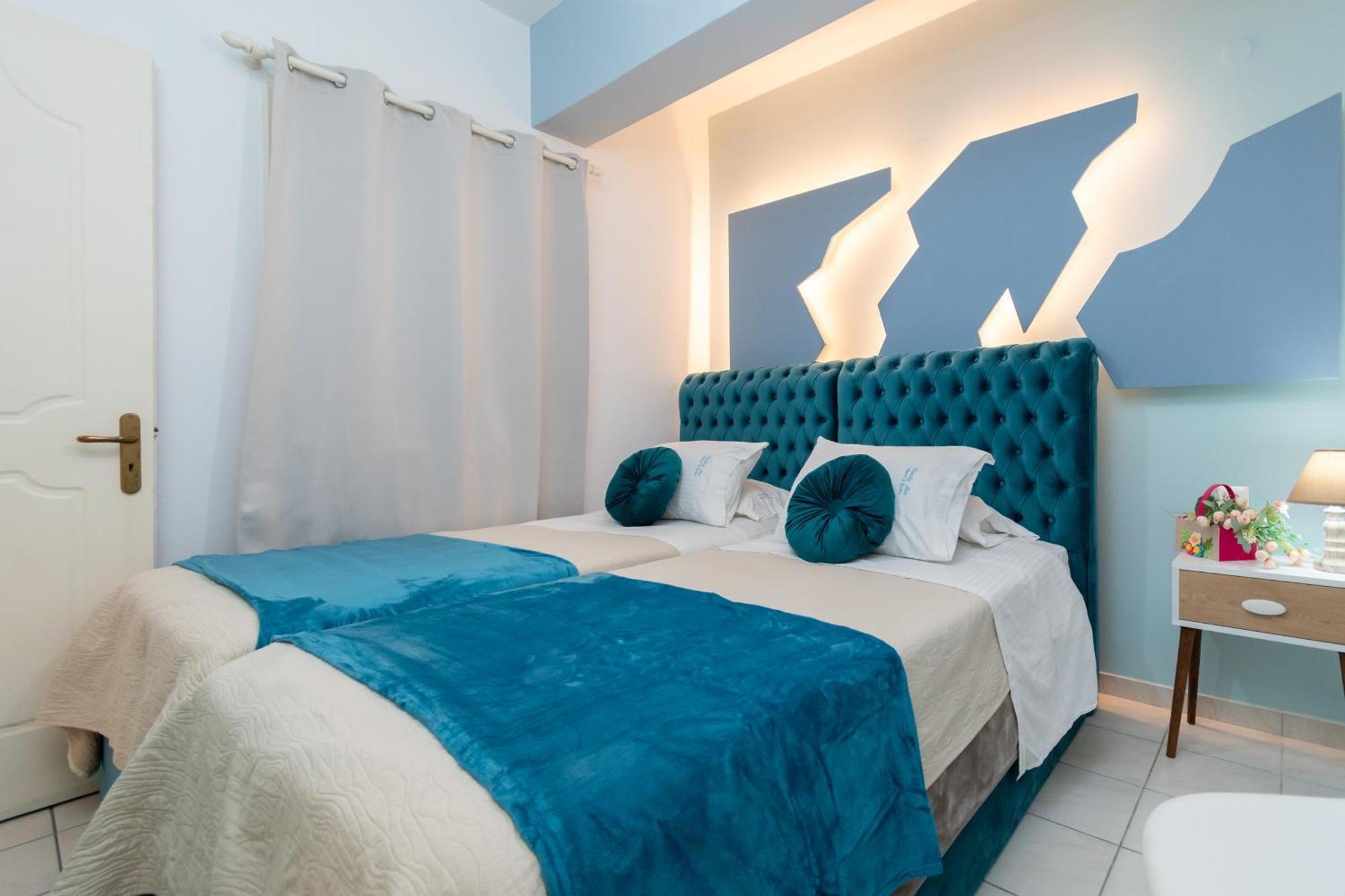 Family Inn Apartments&Suites เนโอสมาร์มาราส ภายนอก รูปภาพ