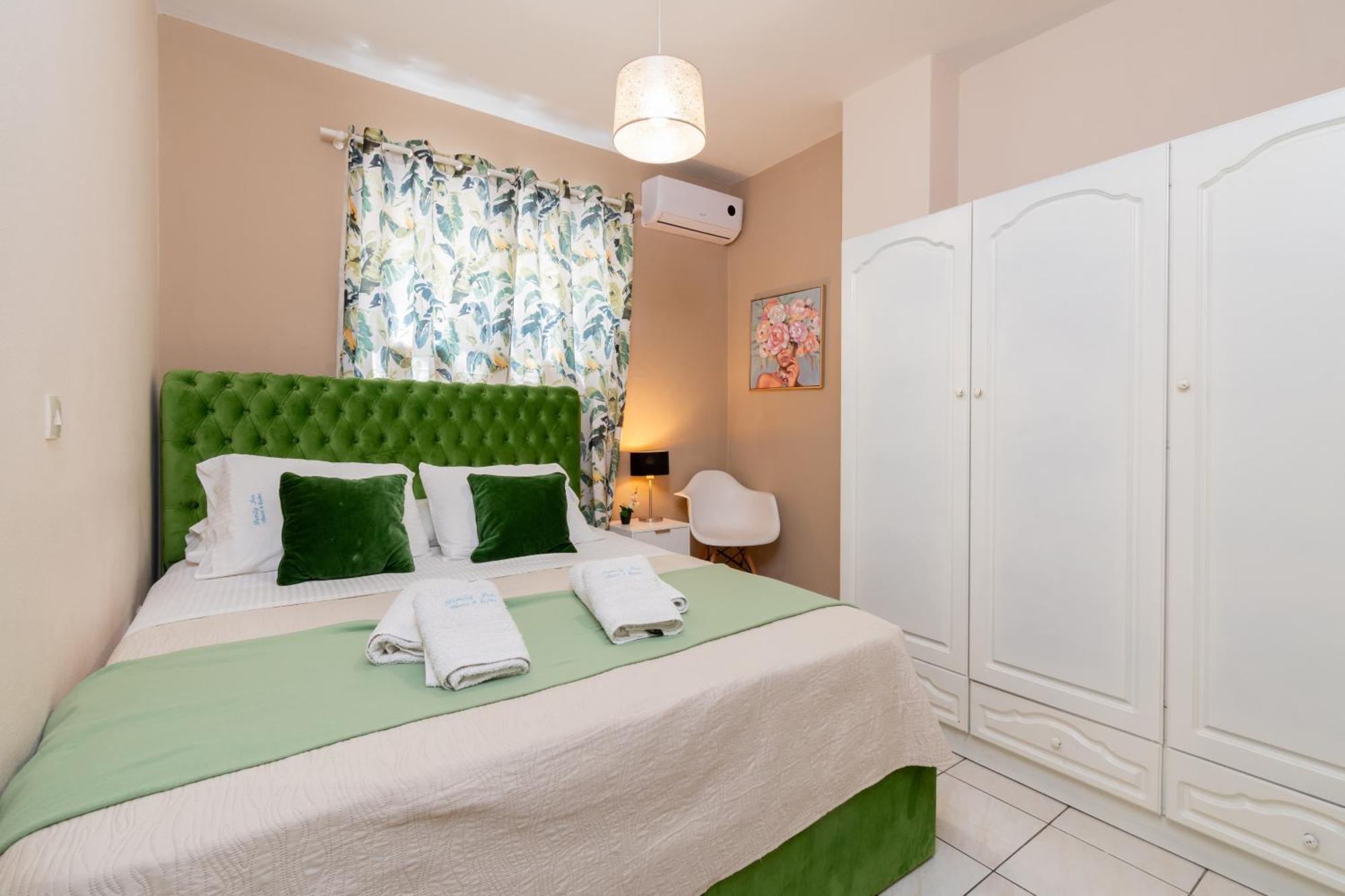 Family Inn Apartments&Suites เนโอสมาร์มาราส ภายนอก รูปภาพ